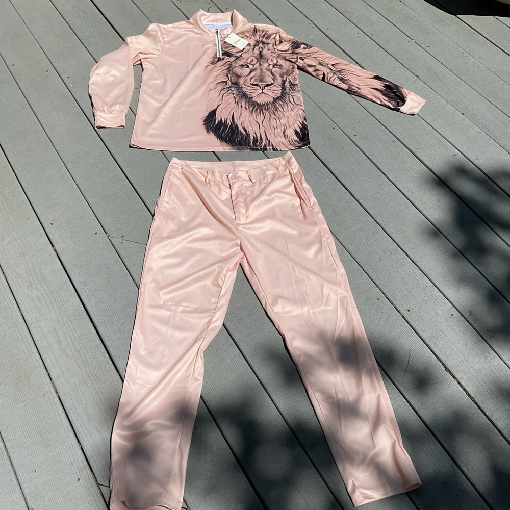 DUVAL North America Pink Lion Print Tracksuit medium NWT